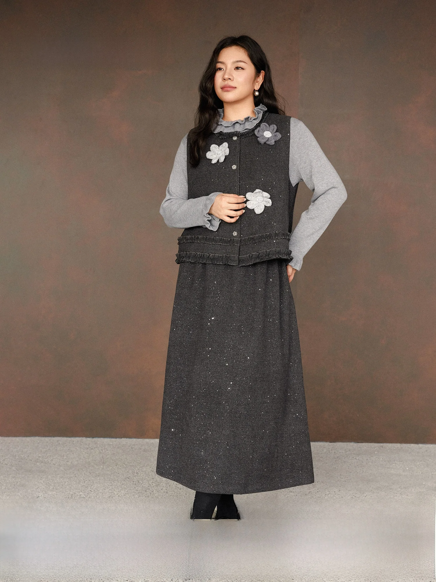 

Комплект Plusmall: стеганый жилет с 3D-цветами и прямая юбка-труба, женский модный ансамбль в стиле «Зимний цветочный ритм»