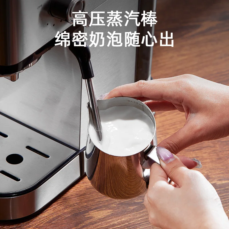 ماكينة القهوة المنزلية الصغيرة شبه الأوتوماتيكية استخراج الضغط العالي ماكينة بخار اسبريسو