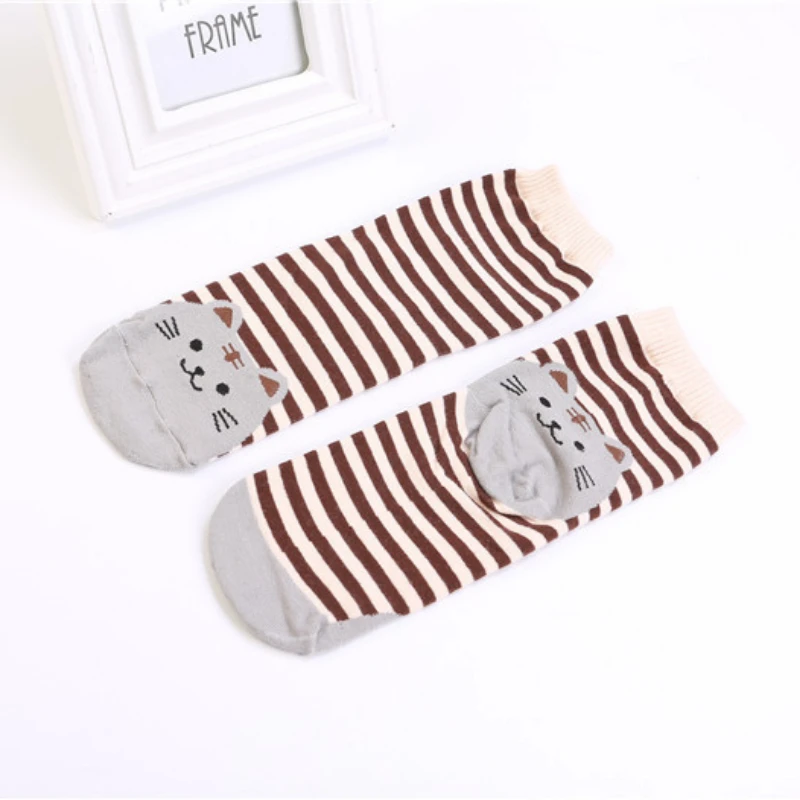 Adult Striped Cute Cat Female Socks, Female Cartoon Medium Length Female Socks, Pure Cotton Medium Length Socks