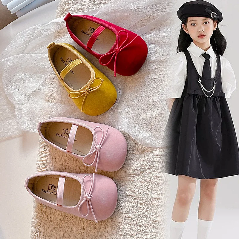 

Girls Flat Shoes Soild Color Versatile Kids Ballet Dance Shoes Round Toes 2026 Brand New Children Moccasins Soft Bottom Trendy