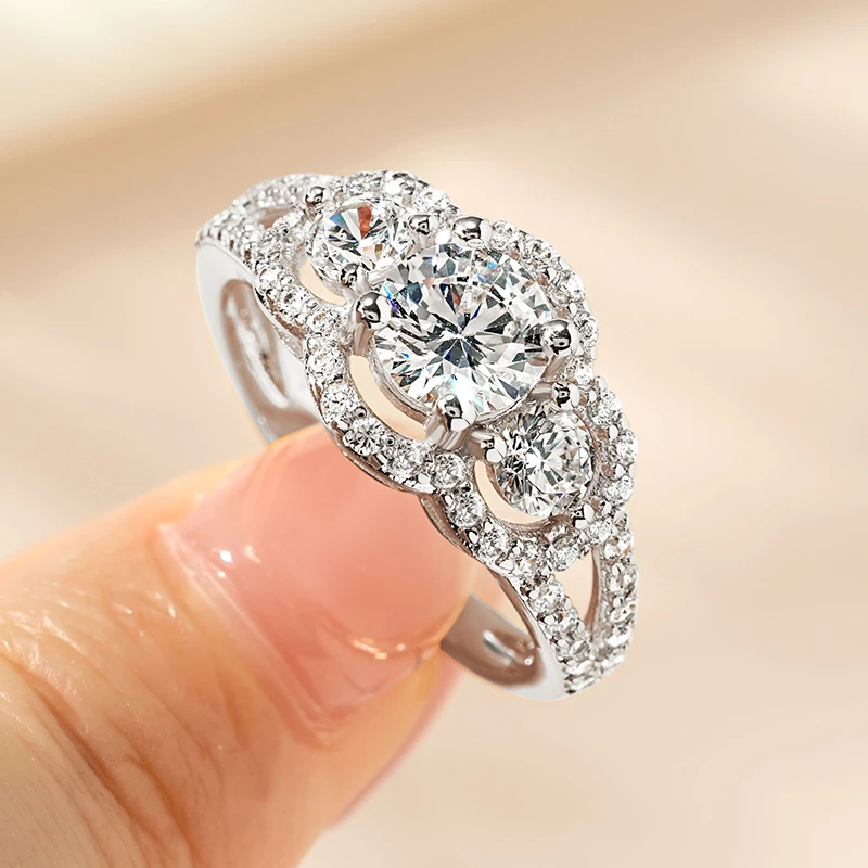 Lnkry Certified Round Moissanite Halo Ring Sparkling Lab Created Imitation Diamond Engagement Rings for Women Wedding Jewelry