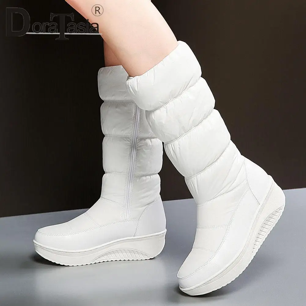 

Big Size 35-44 New women's Winter Snow Boots Fashion Warm Plush Wedges Heels Boots Women Casual Platform Waterproof Shoes Woman