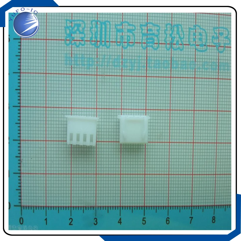 10PCS/LOT 4PIN XH2.54 The plastic shell XH2.54-4P plug plug type connector spacing 2.54MM Terminal