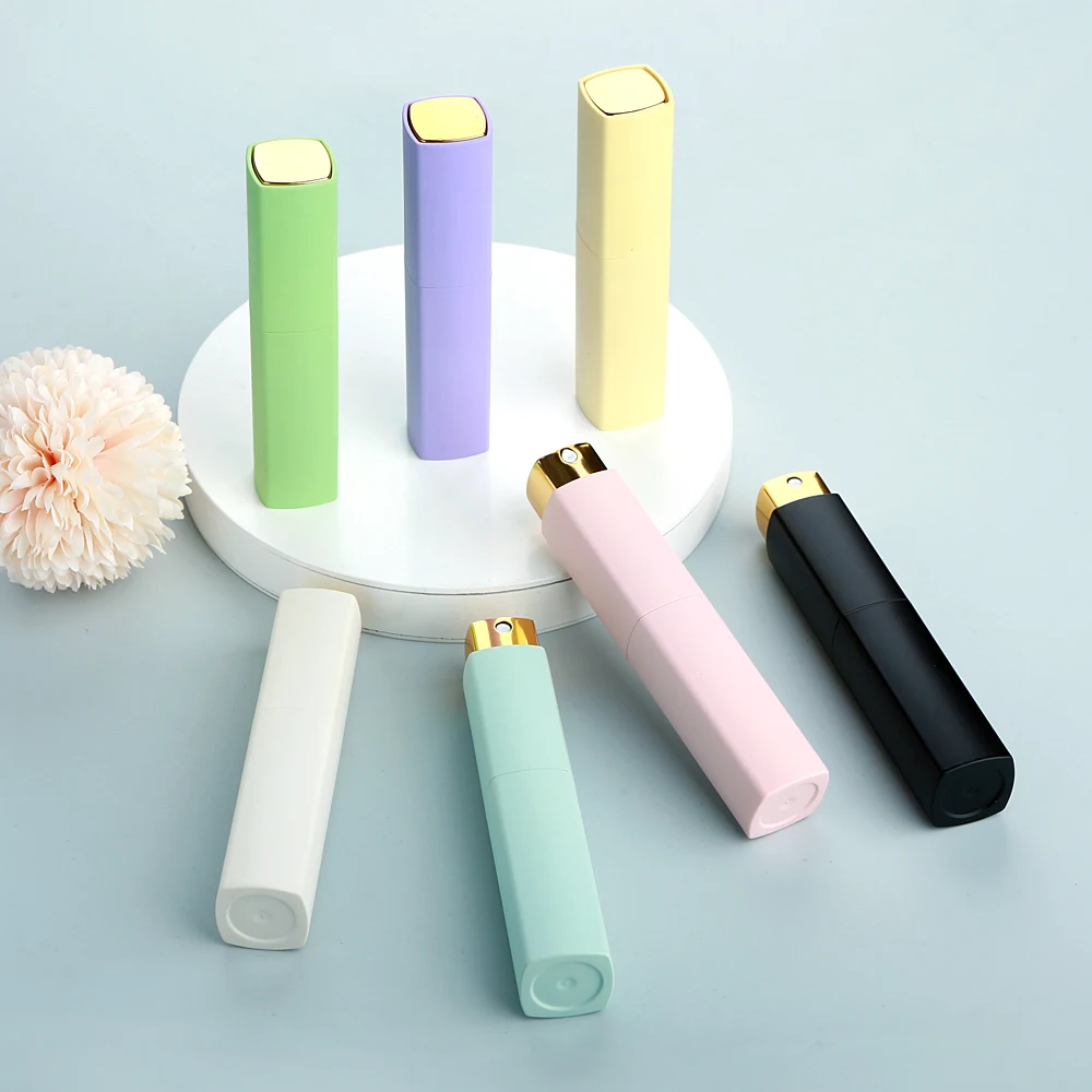 10 قطعة 10 مللي عالية الجمالية متعددة الألوان ABS قذيفة والزجاج الجسم الروتاري الصحافة السائل زجاجات الملء ، رذاذ زجاجات رذاذ العطور