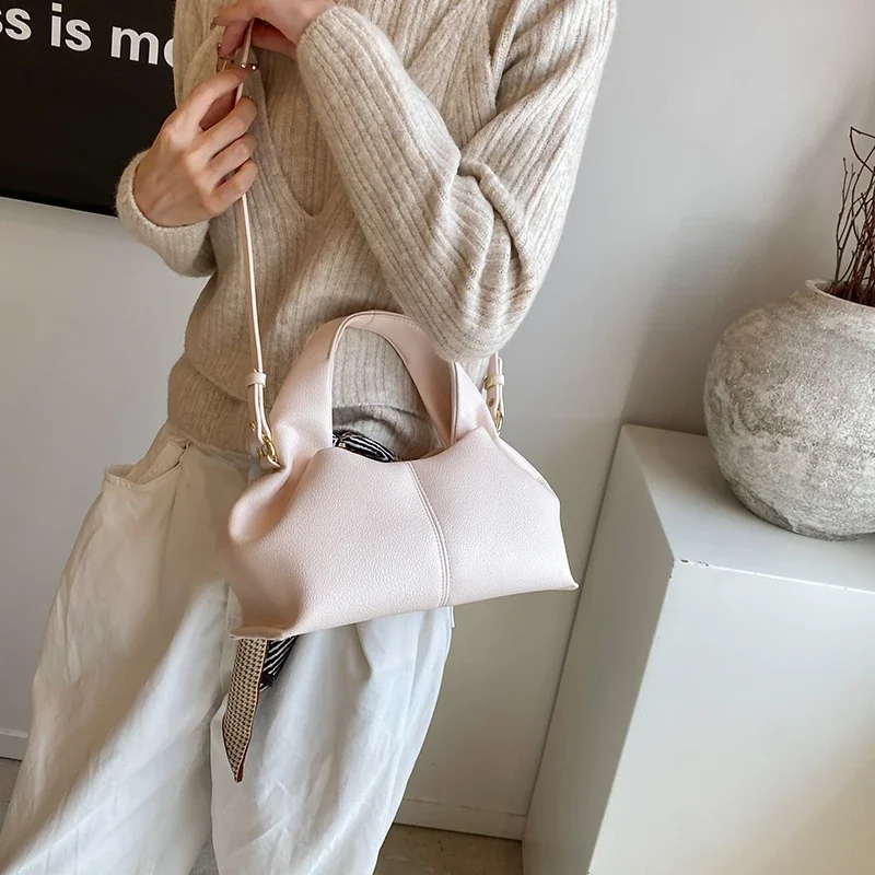 LEFTSIDE Design Retro PU Leather Crossbody Bag for Women 2024 Y2K Retro Trend Fashion Solid Color Underarm Shoulder Bag Handbags