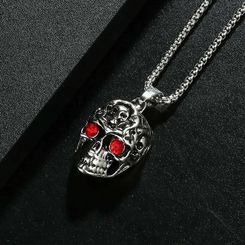 European and American Necklace Men's Personality Skull Head Pendant Net Red Street Punk Style Hip Hop Fashion Men's Sweater Chai