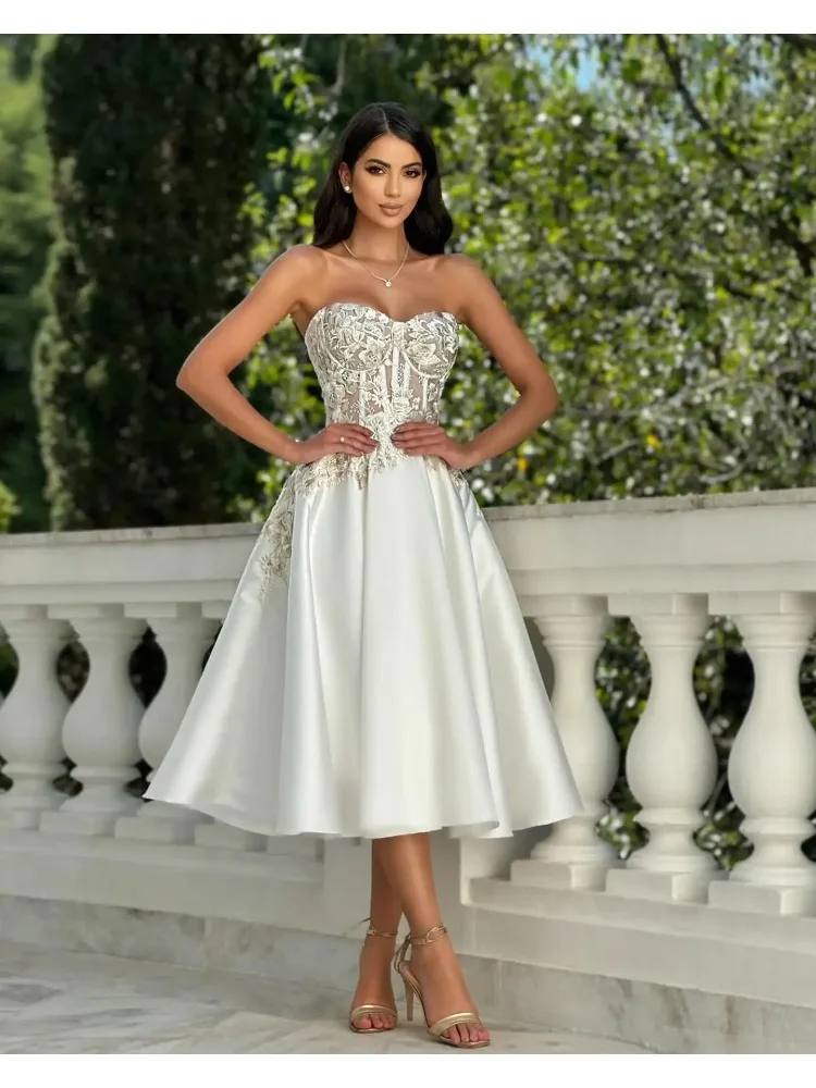 Classic Strapless Wedding Dresses Sweetheart Appliques Illusion Customized Tea-length Satin Bridal Gown vestido de novia