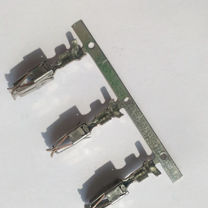 Te импортный разъем 927827-2