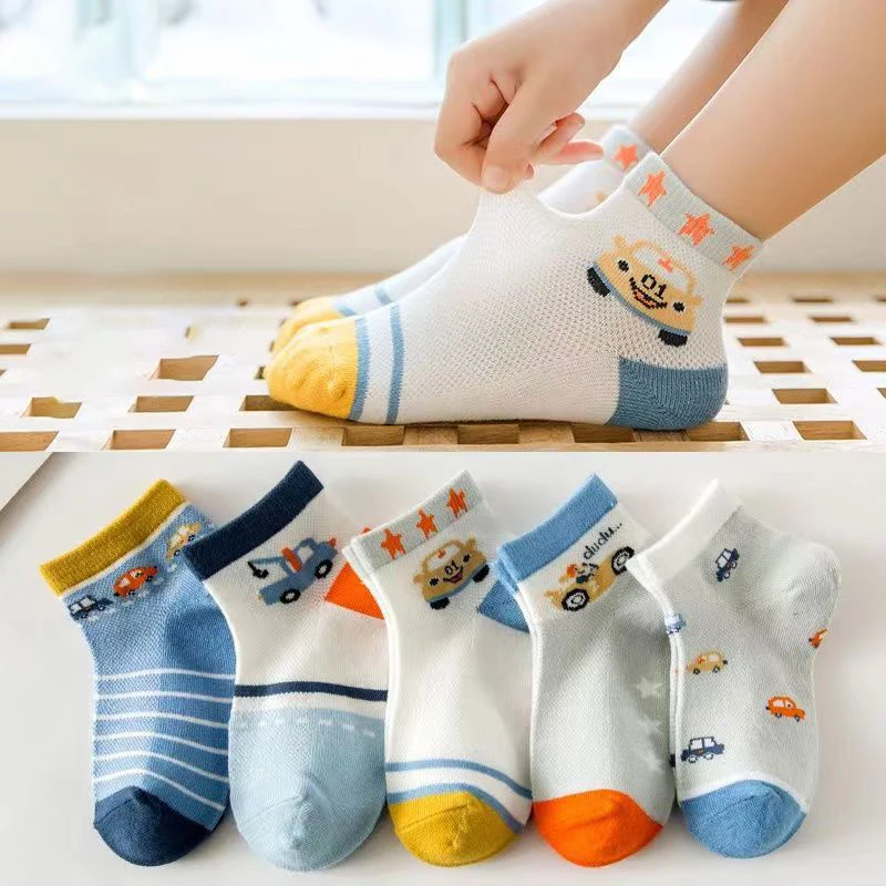 5 Pairs Of Kid\'s Fashion Cute Car Pattern Crew Socks, Comfy & Breathable Soft & Elastic Sport Socks For Spring And Summer