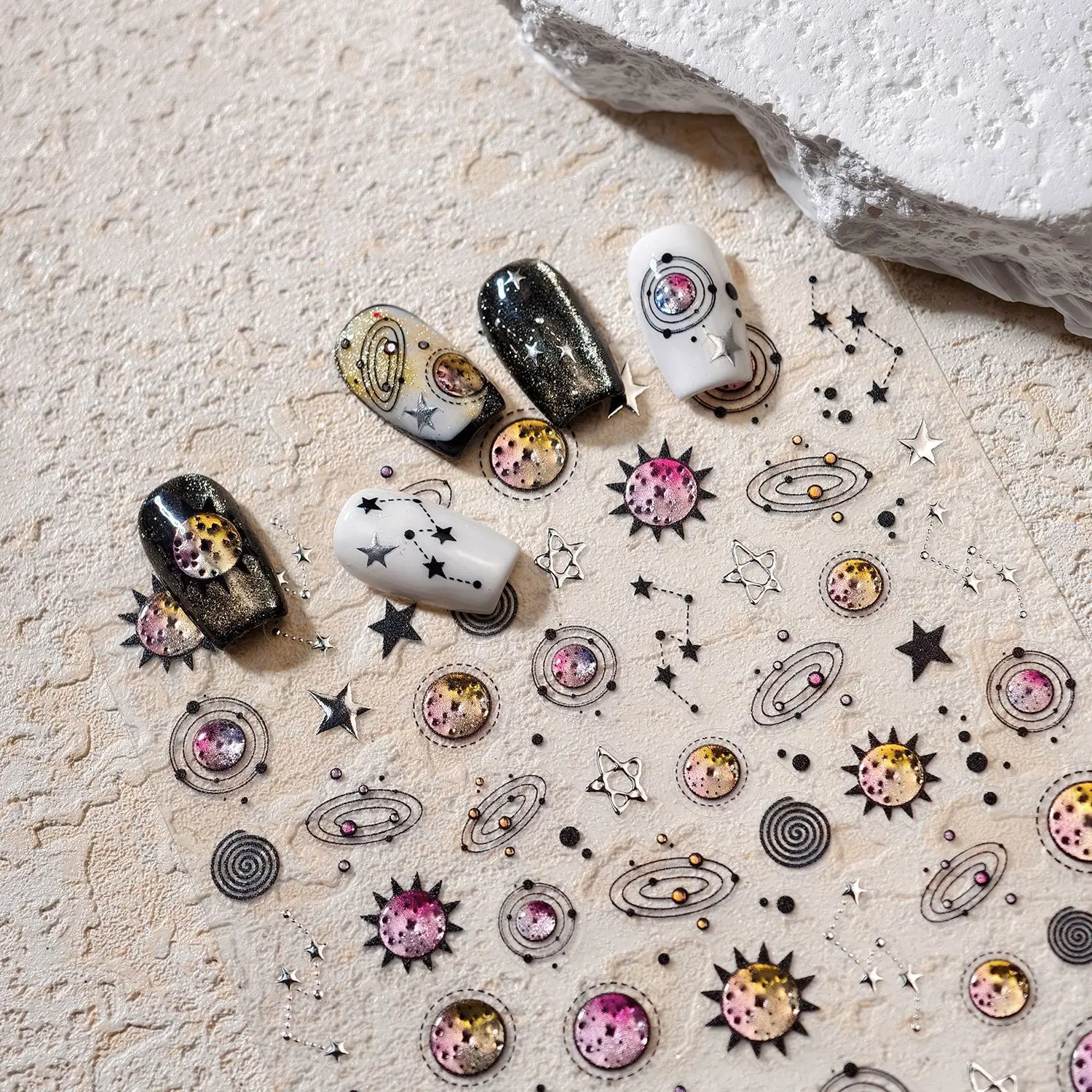 

Красочные наклейки для ногтей с планетами, серия Shiny Jelly, серебряная фольга, мультяшные планеты, самоклеящиеся стикеры для ногтей, DIY маникюрные наклейки