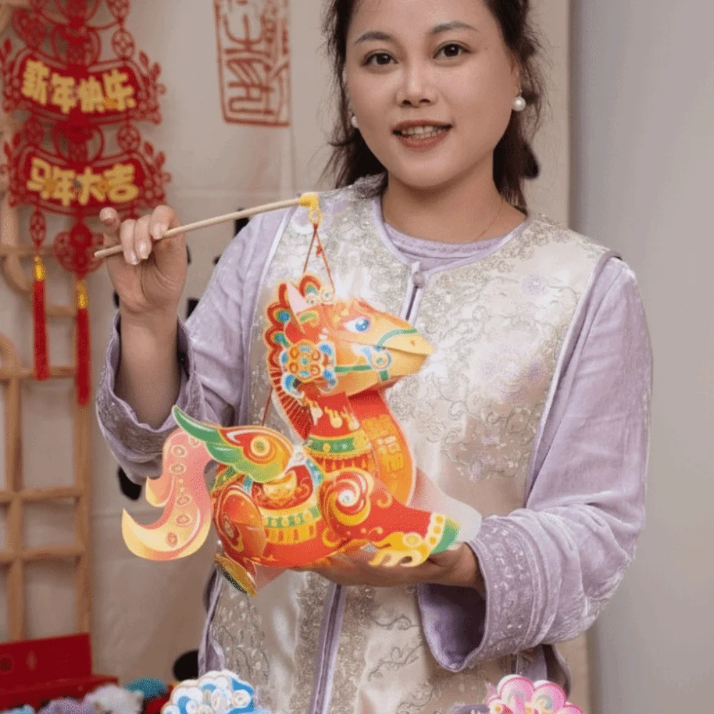 

Cartoon Handheld Lantern Chinese Style Traditional Zodiac Horse Lantern Luminous Handmade Dragon Dance Lantern Festival Party