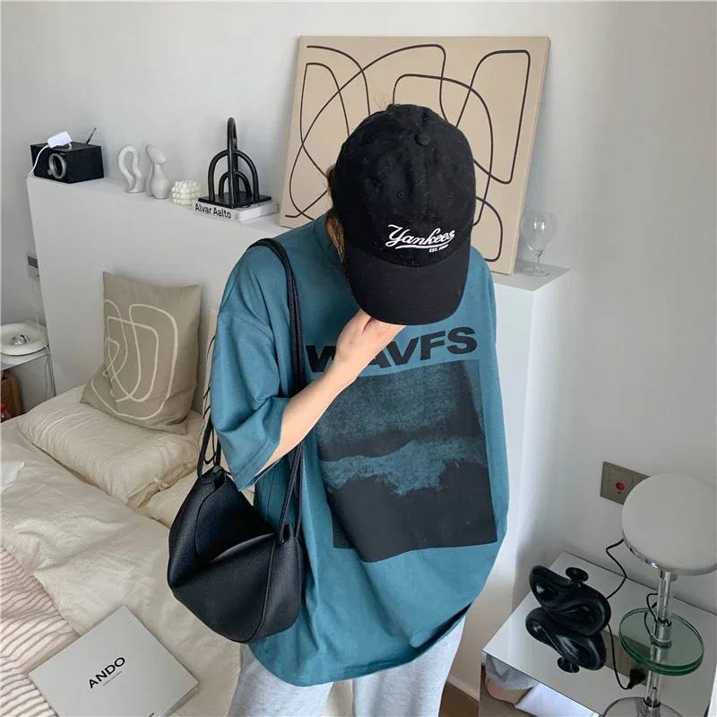 

Футболка женская с принтом и коротким рукавом, белая