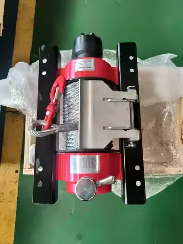 

5 Ton With Manual Clutch Wire Rope Hook Winches For Truck Hydraulic Winch Recovery Truck Winch