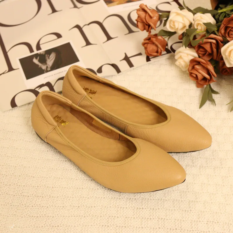 

Leather Flat Bottom Slip-On Women's Shoes with Floral Vine Design Soft Rubber Sole Spring Season Casual Fashion Footwear
