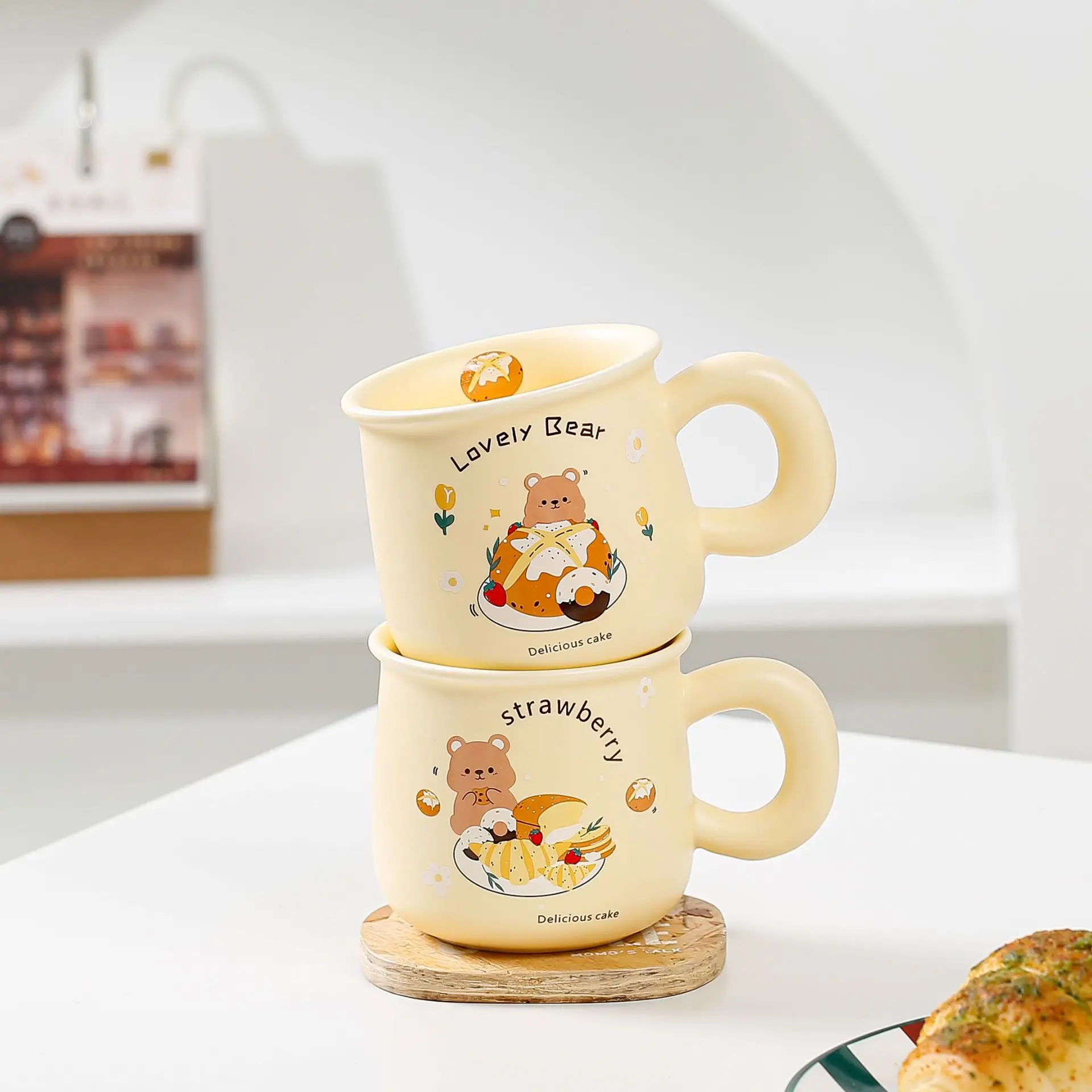 

Cartoon Cute Beige Bear Ceramic Coffee Milk Cup Student Dormitory Drinking Water Cups High Appearance Level Mug Office Water Cup