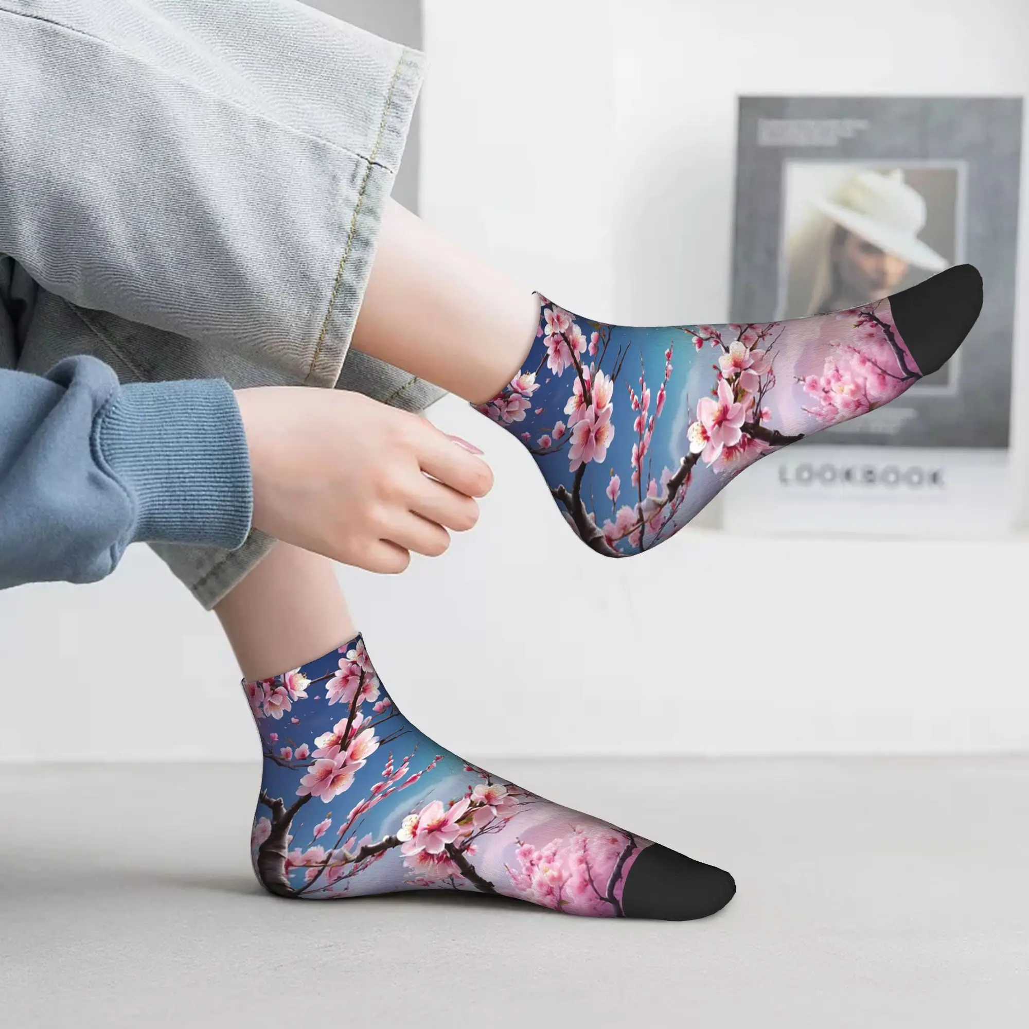 

All Seasons Sakura Cherry Blossom Japanese Flowers Socks Harajuku Sport Middle Tube Socks Soft Fashion Stockings for Men Women