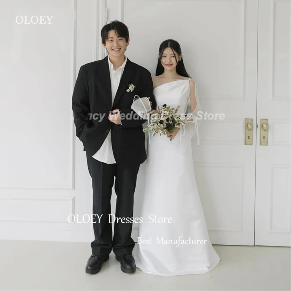 OLOEY Simple A Line Wedding Dress One Shoulder Long Sleeve Bridal Gown Floor Length Soft Satin Bridal Gown Korea Photoshoot