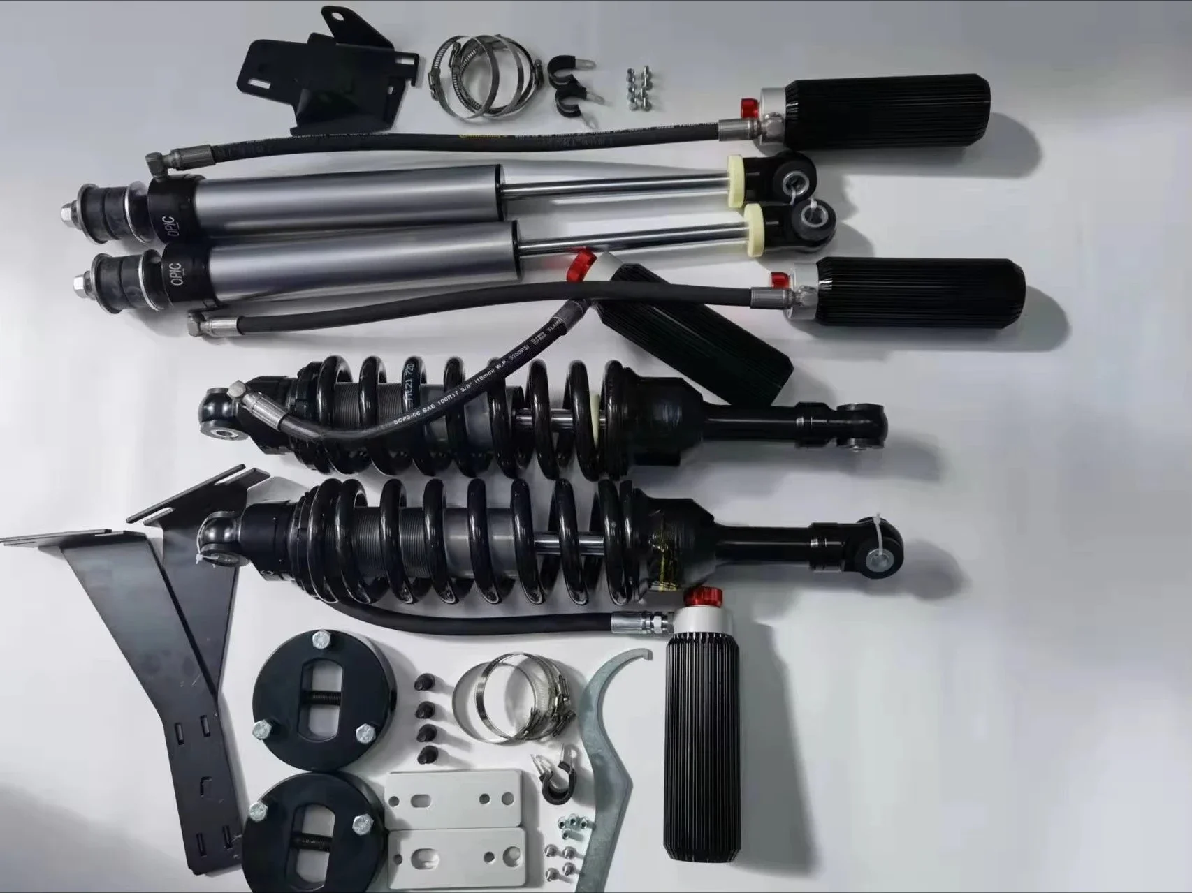 Off Road Compression and Rebound Adjustable Shock Absorber for  Hiace Lifting 4inch with Germany Technology