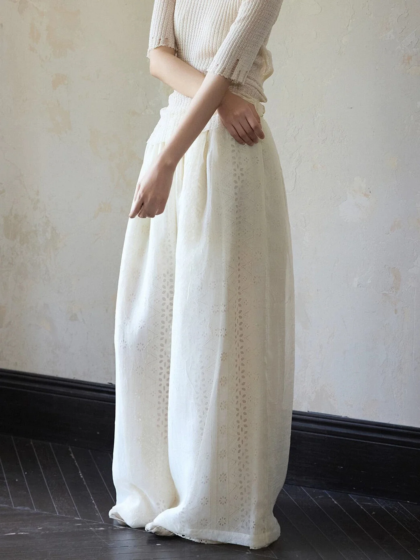 

Elegant High Waist Embroidered Hollow out Wide Leg Pants Women's plus Size Summer Loose Straight Cut Trousers Commute Style
