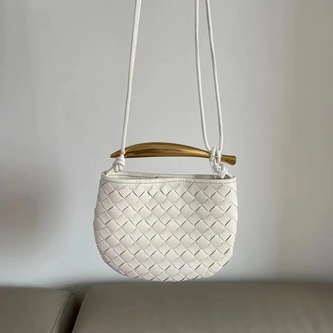 

Half Moon Women's Bag 2026 New European and American Wrinkled Dumpling Leather Underarm Bag Trendy Shoulder Messenger Bag