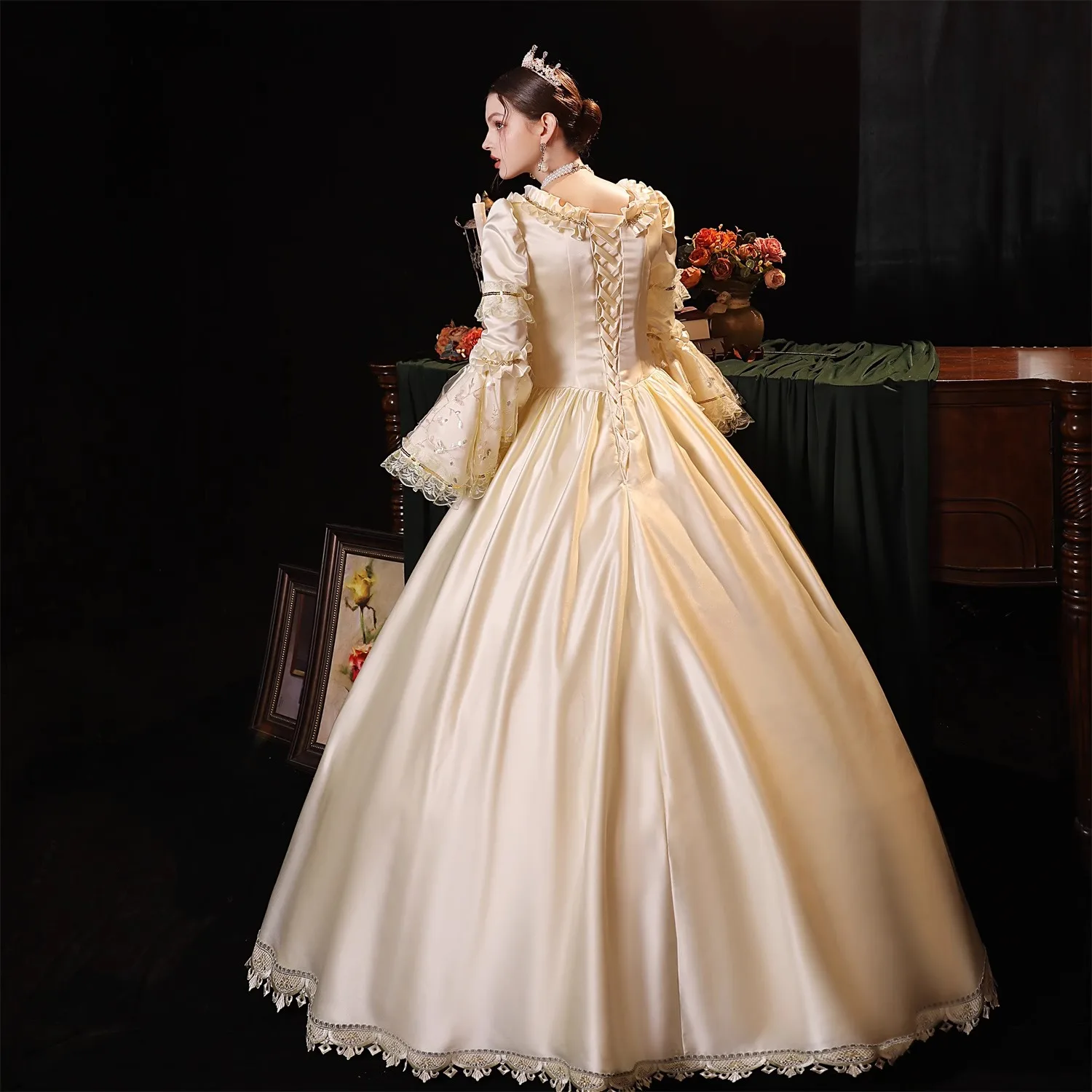 샴페인 유럽 코트 의상 드라마 생일 파티 무대 드라마 빈티지 합창 공연 드레스 Robes De Soirée Haute Qualité