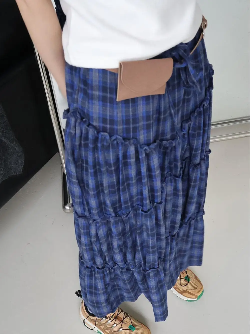 

Плиссированная кружевная юбка с высокой талией и цветочным принтом. Длинное платье с завязками. Юбка трапециевидной формы. Другой материал. Весна 2025 г.