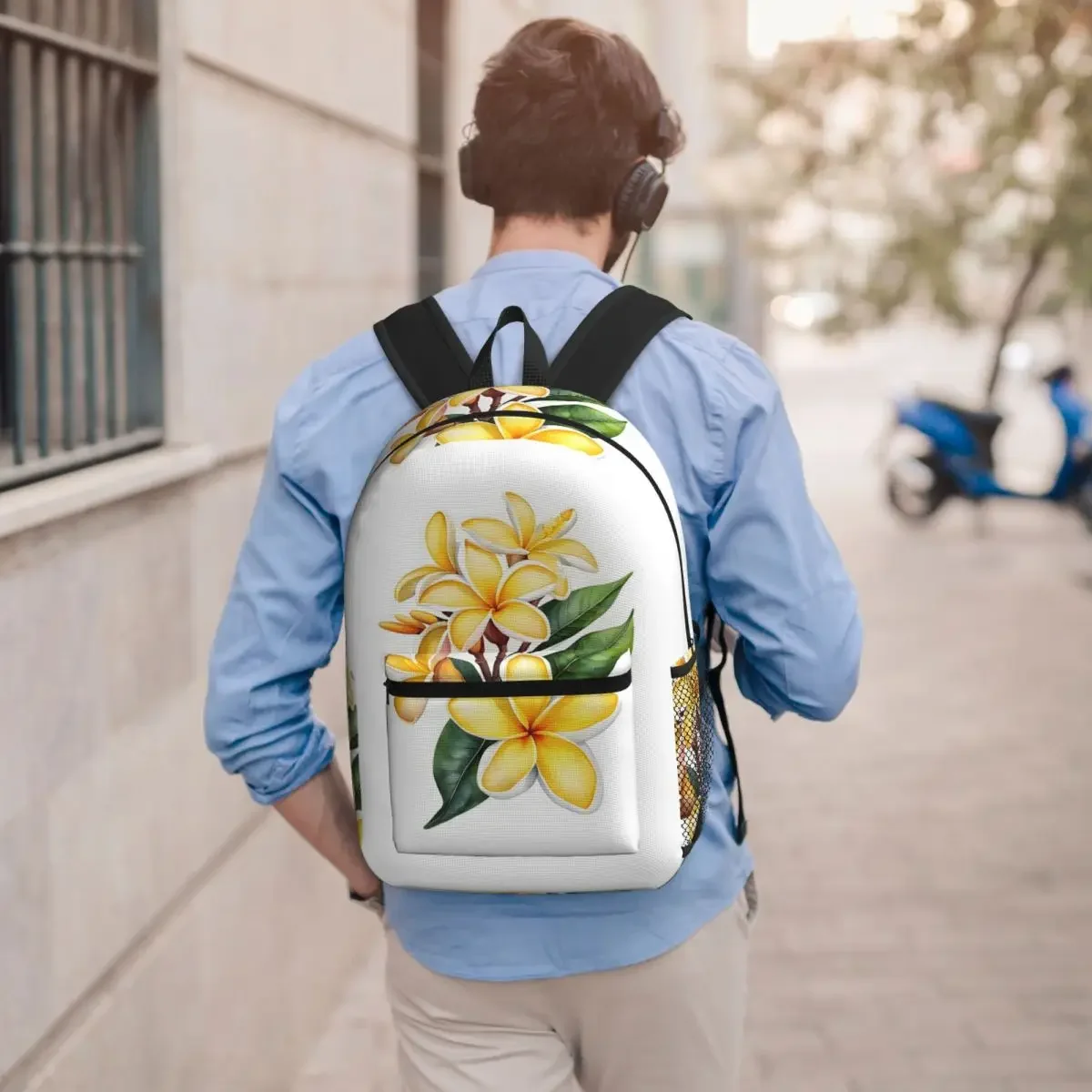 Blooming Plumeria Realistic Art Student Backpack School Bag Hiking Travel Daypack for Boys Girls Bookbag Shoulder Bags