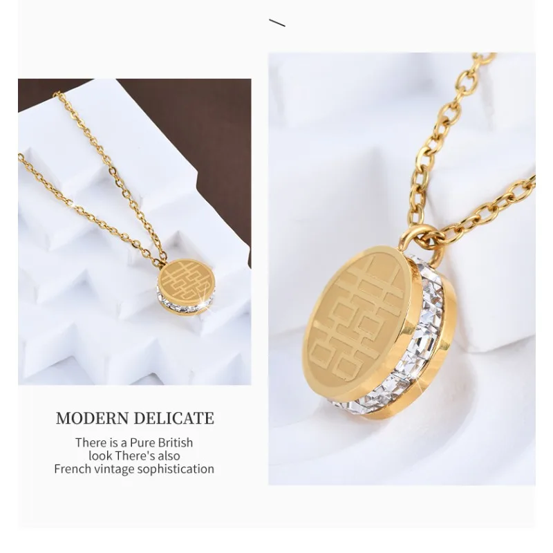

2025 Double-sided three-dimensional pendant, collarbone chain, happy necklace, simple and niche women's design necklace