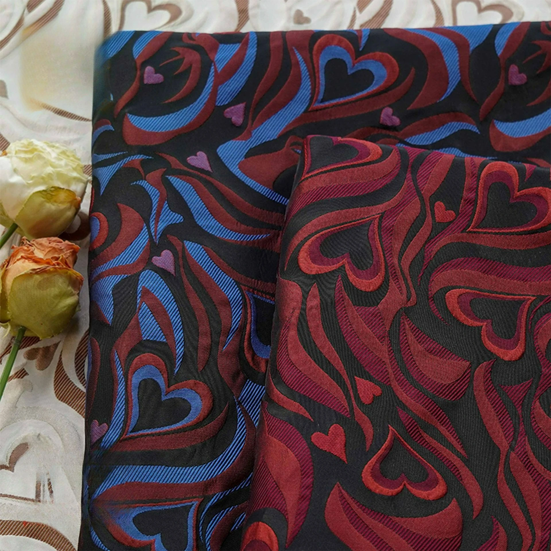 

Relief Abstract Heart Retro Romantic Style Jacquard Fabric Fashion Dress Gown Coat Luggage Bag Decorative Sewing Fabric