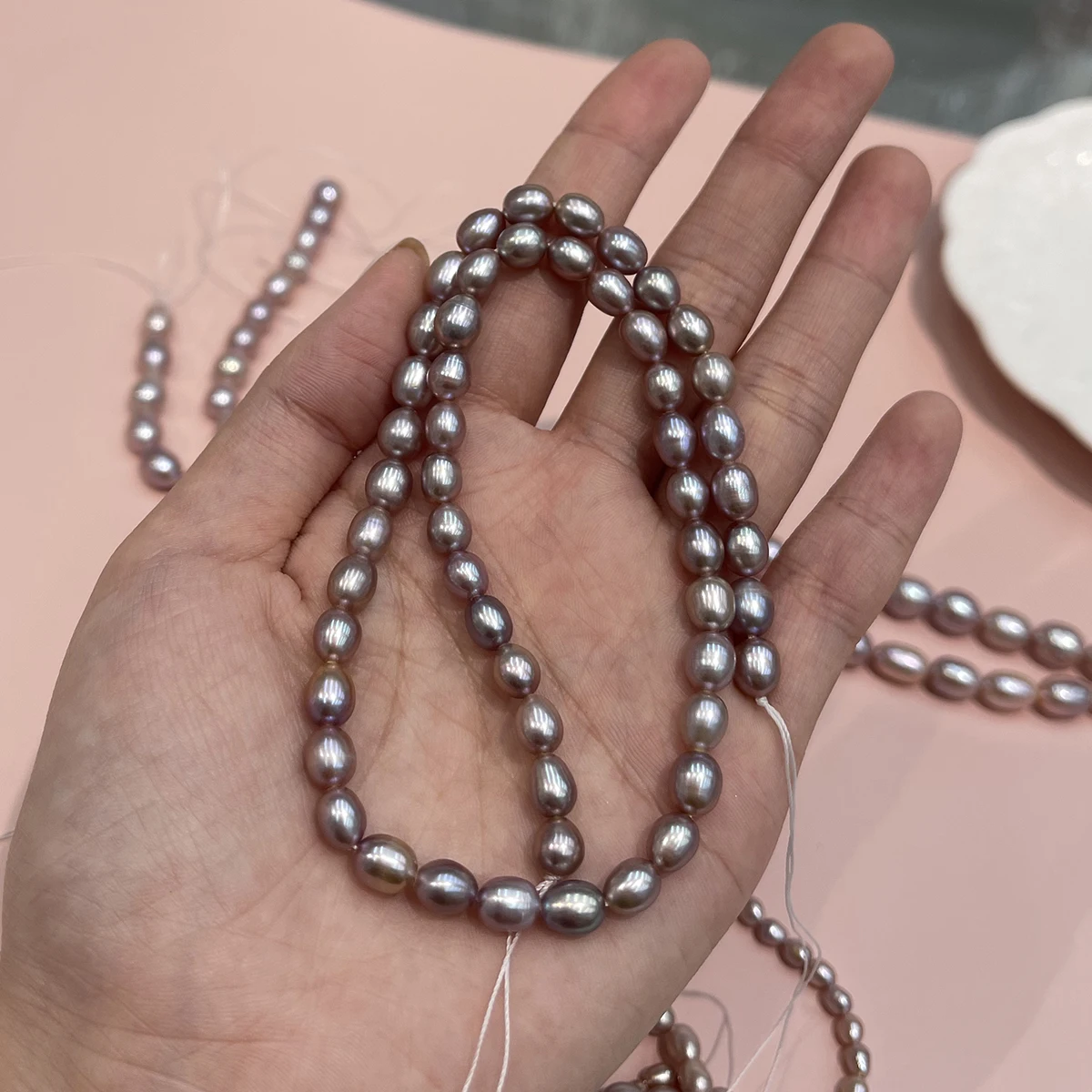 AAA Natürliche Süßwasser-Reisperlen in Lila, 3-9 mm, für die Schmuckherstellung, DIY-Halsketten, Armbänder, Ketten, Ohrringe, Accessoires – Detail 4