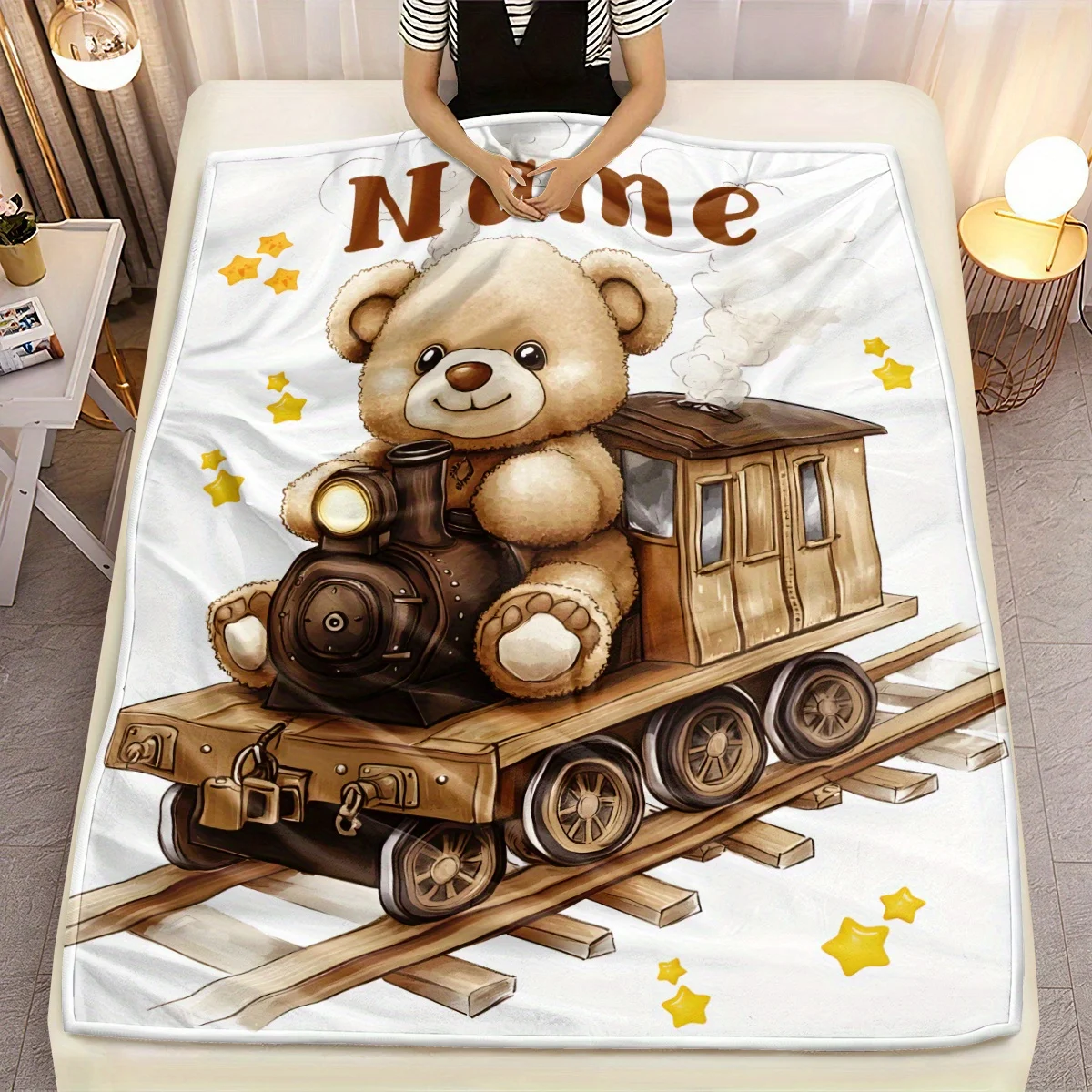 بطانية فلانيل مخصصة على شكل قطار الدب - رمي ناعم وخفيف الوزن مع اسم مخصص - تصميم قطار عتيق مع نجوم - مثالي