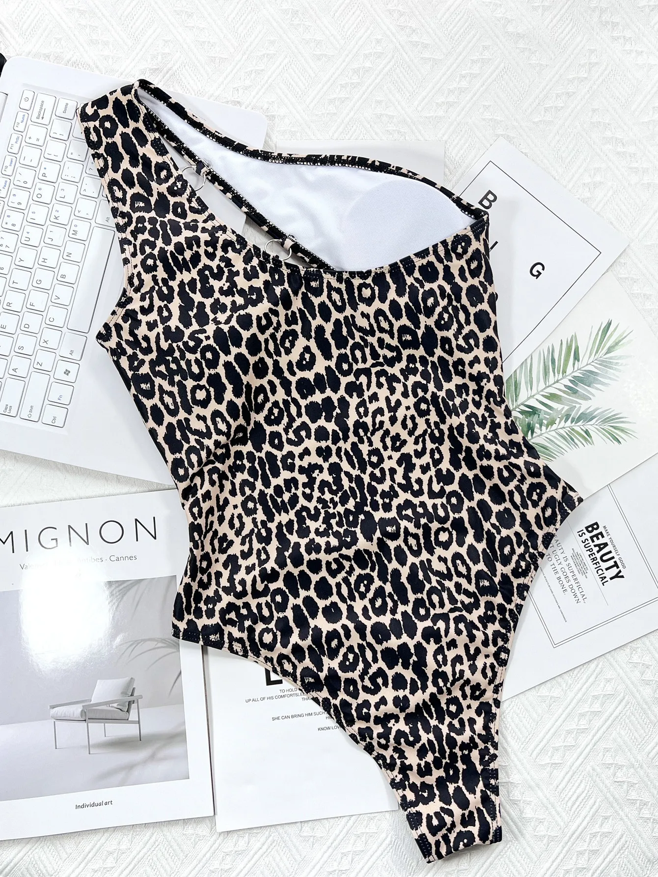 2024 leopardo asimmetrico monospalla ritagliato costume intero donna costumi da bagno donna Monokini bagnante costume da bagno Swim Lady