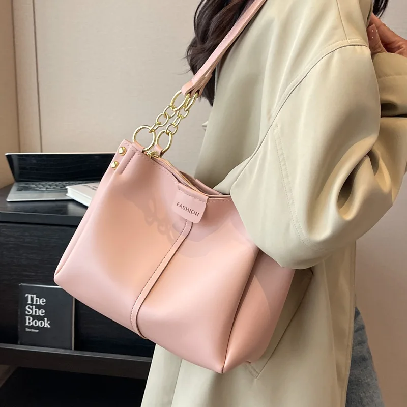 Fashion Large Capacity Commuting Pack Summer New Pu Leather Solid Color Simple One Shoulder Bucket Bags Casual Tote Bag