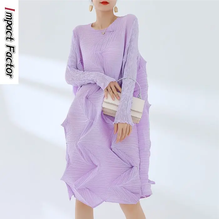 

Design Sense Diamond Pleated Dress Spring/Summer Women's Round Neck Solid Long Sleeve Loose Large A-line Dress 2024 Autumn New