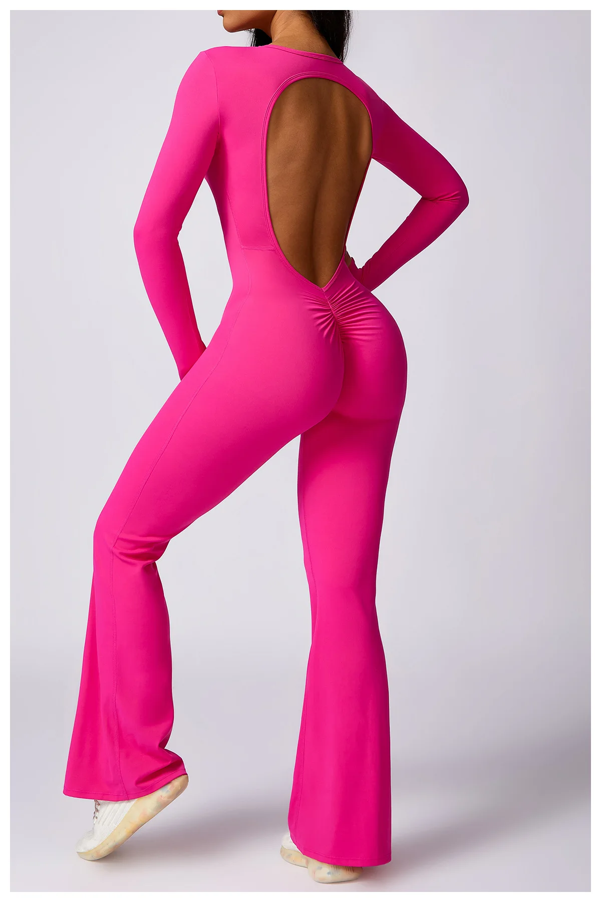 Dames Eendelige Workout Jumpsuits Gewatteerde Uitgesneden Scrunch Lange Mouw Slim Fit Flare Leggings Jumpsuits Yoga Bodycon Bodysuits