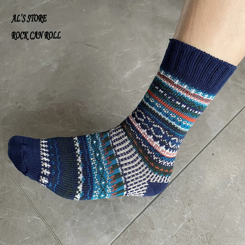 1s19041 Men Vintage Ethnic Pattern Crew Socks Thick Cotton Retro Knit Socks Casual Winter Mid Calf Socks