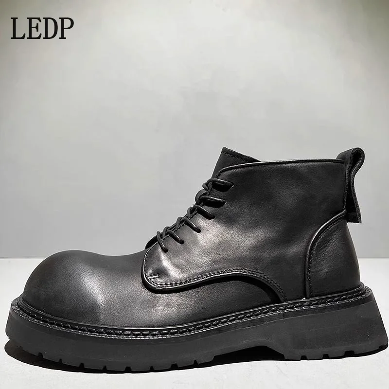 

LEDP Trendy Big Head American Retro Upturned Top Lace-Up Ankle Boots for Men, 2025 Autumn Mid-Calf Thick-soled Leather Shoes