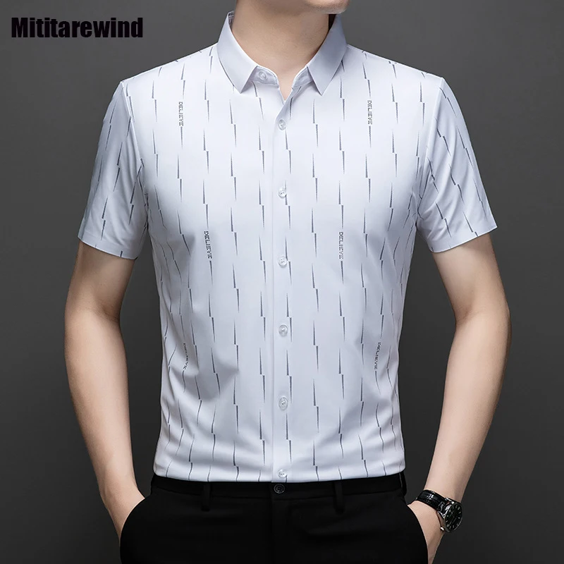 

Summer New Man Shirts Causal Business Shirt Lapel Short Sleeve Striped Shirt Ice Silk Stretchy Slim Shirt Youth Fashion Men Tops