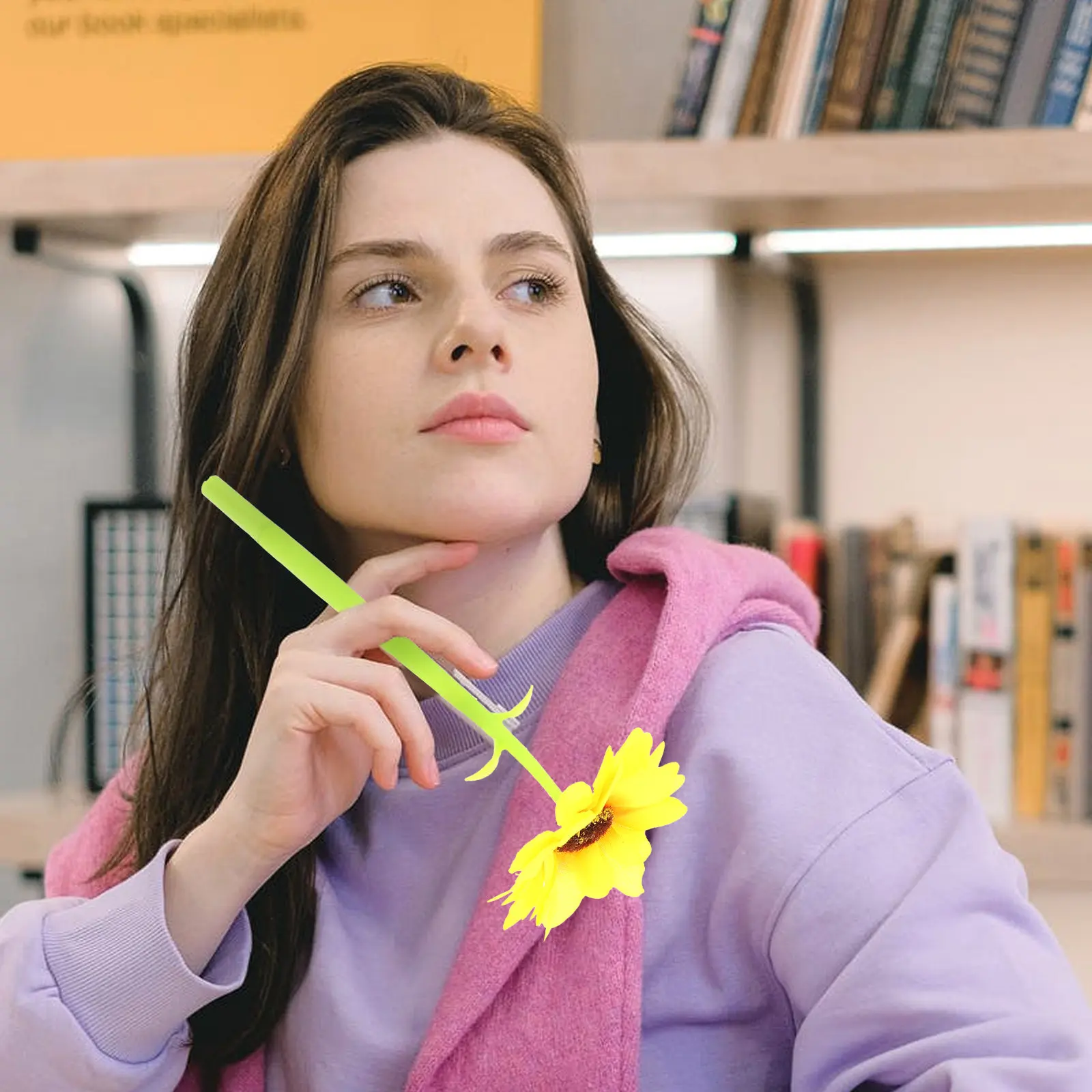 

4Pcs Sunflower Shaped Fine Tip Gel Pens Smooth Writing No Leak Ink Comfortable Grip for Students Teachers Office Workers