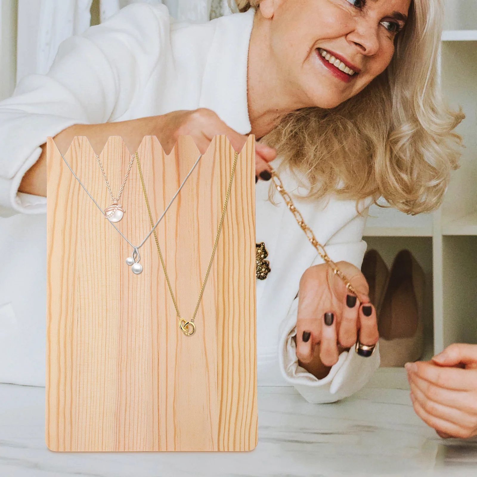 

Деревянная подставка для ожерелья Изысканное мастерство Компактный держатель для ювелирных изделий Органайзер Орнамент Дисплей Подставка для ожерелья