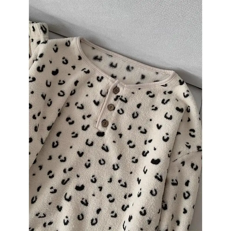 الشتاء ليوبارد طباعة امرأة بيجامة مجموعة رشاقته إضافة ملابس نوم قطنية الدفء ملابس خاصة مريحة المرجان الصوف فتاة Homewear #3