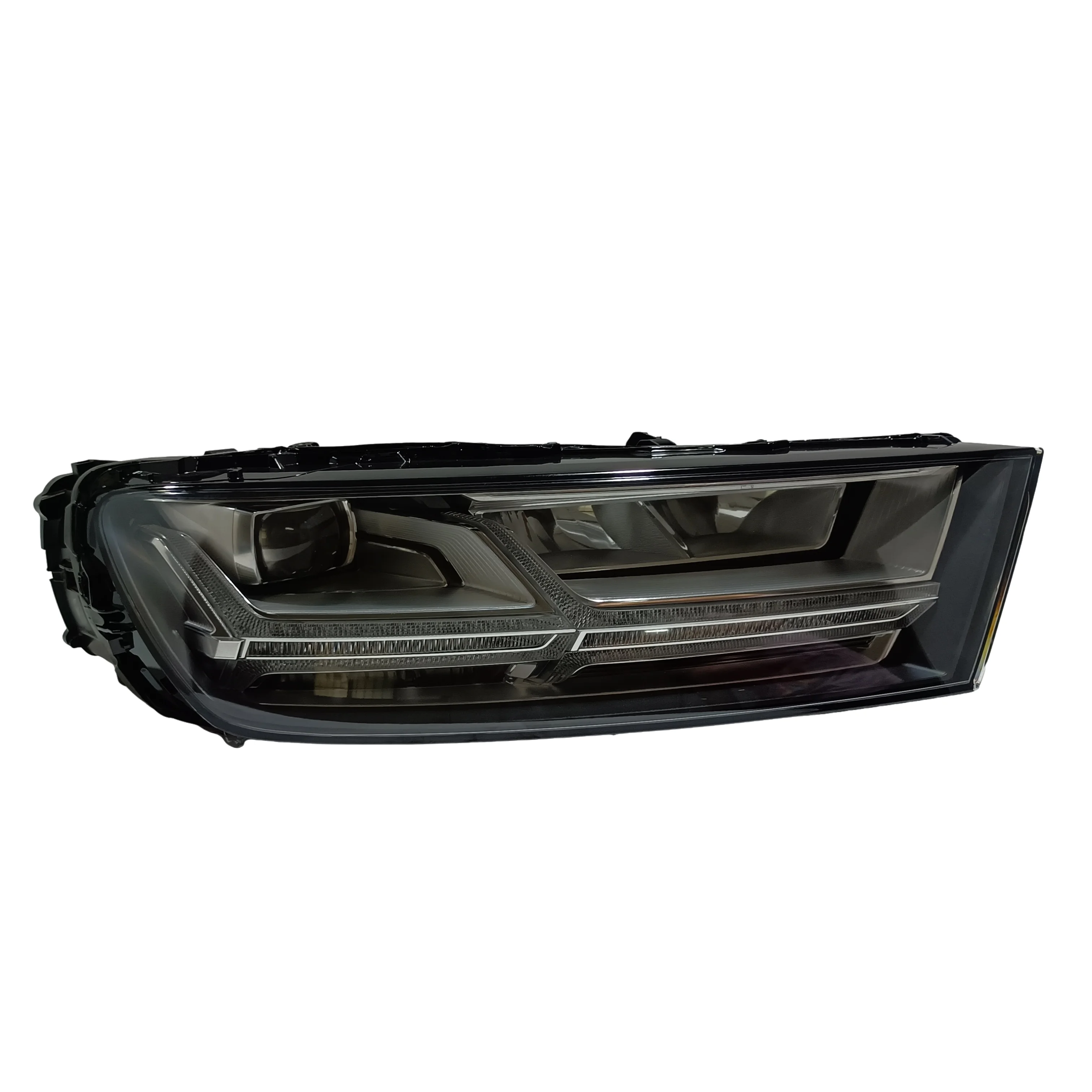 Applicable to 18-21 for Audi LEDQ7 original car headlight headlights