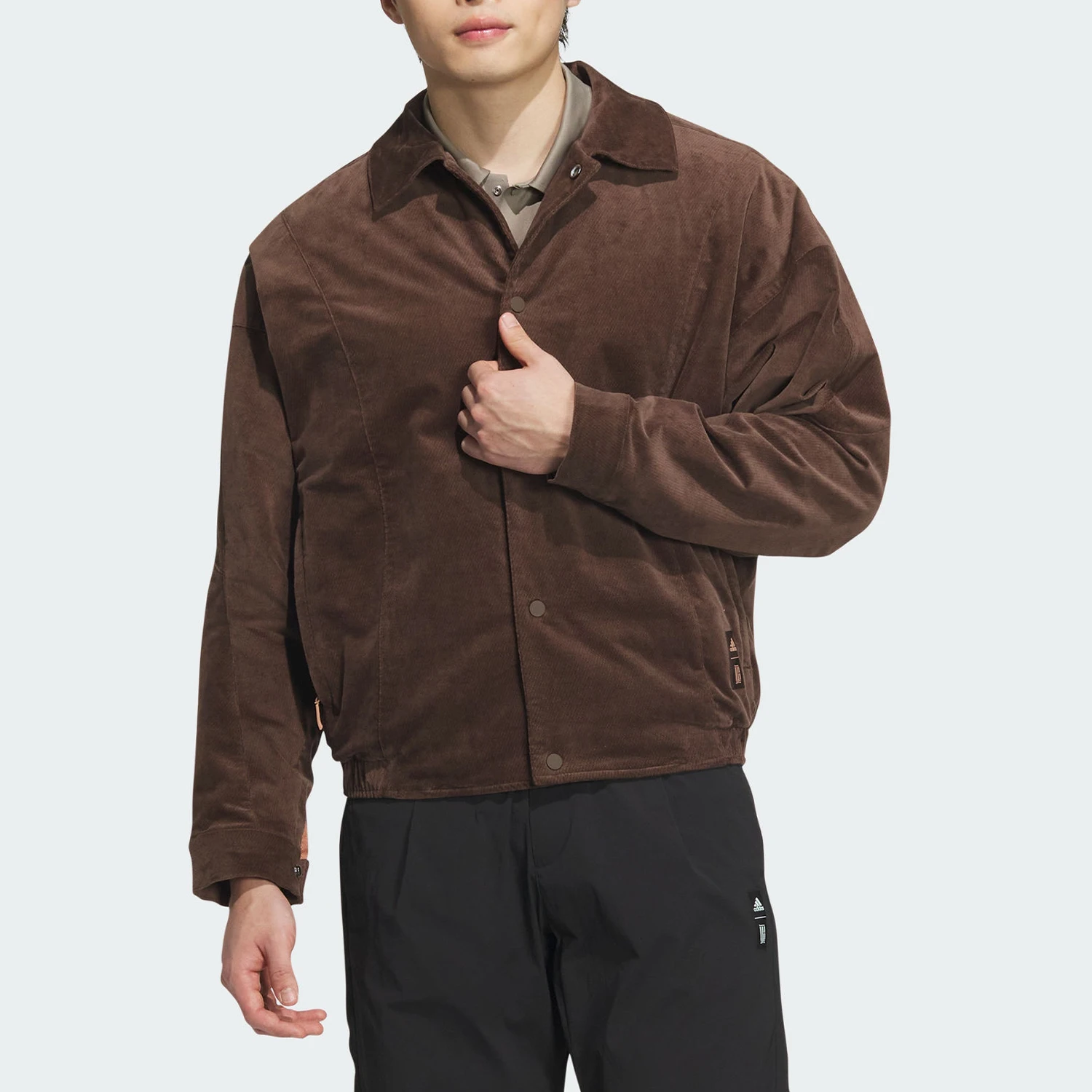 giacca-sportiva-retro-da-uomo-in-velluto-a-coste-con-colletto-originale-adidas-modello-ji8721
