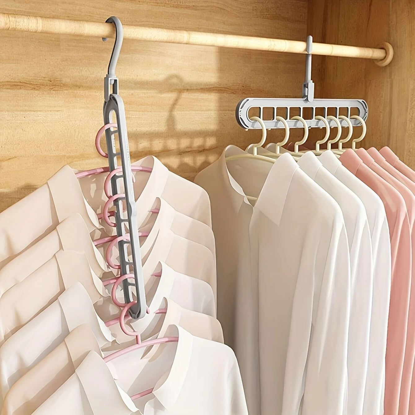 

5/10/20pcs Space-Saving Multi-Position Folding Plastic Hangers, 9-Hole Organizer for Closets and Wardrobes