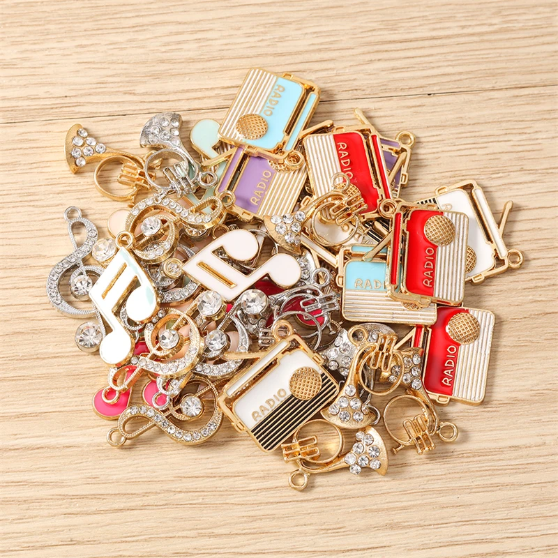 10 Stück Niedliche Emaille-Anhänger mit Musikmotiven (Radio, Musiknoten) für Schmuckherstellung, DIY-Ohrringe, Halsketten, Armbänder und Accessoires – Detail 4