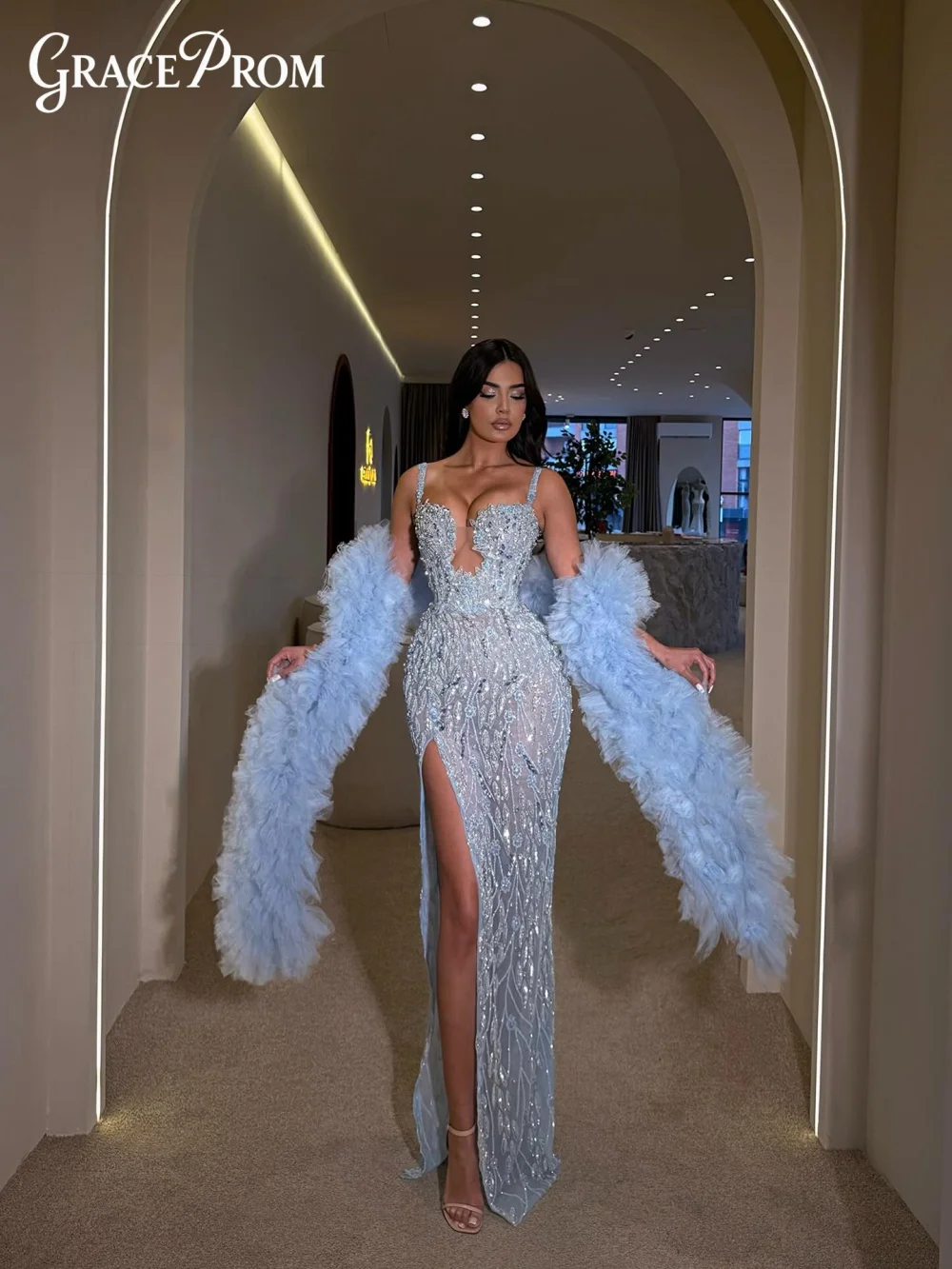 

Элегантное светло-голубое вечернее платье из прозрачной сетки с высоким разрезом, расшитое пайетками, на тонких бретельках, для выпускного вечера, вечеринки или коктейля