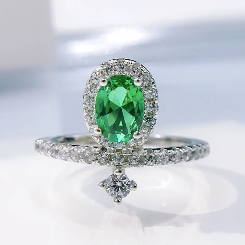 

New One Carat Emerald Single Factory Zircon 925 Silver Ring Diamond Simple Wild Proposal Ring Female Jewelry Accessories