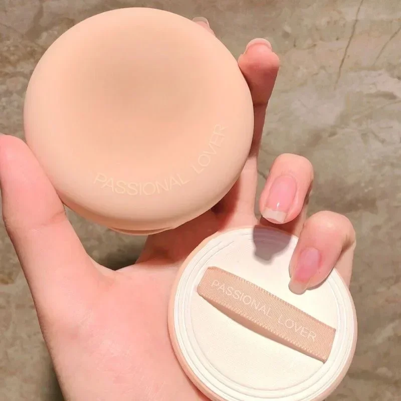 Amante de la pasión polvo prensado PL amor mate Control de aceite corrector ajuste de larga duración cosméticos de belleza rara Puff Set maquillaje