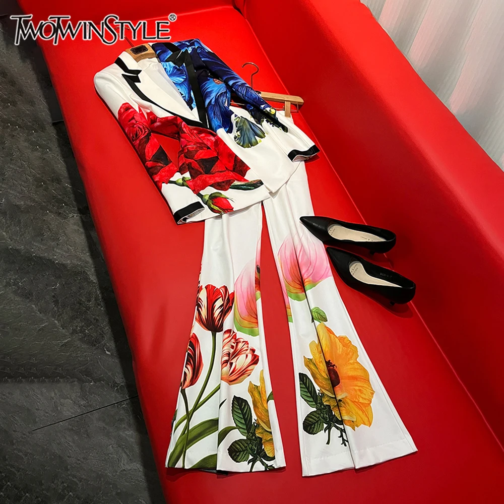 

TWOTWINSTYLE Retro Printing Two Piece Sets For Women Lapel Long Sleeve Top High Waist Trouses Temperament Set Female KSE510055
