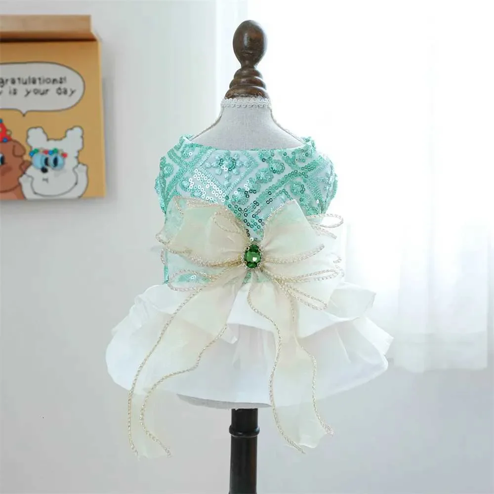 مجموعة فساتين الزفاف الصيفية الفاخرة الراقية للكلاب والقطط فستان توتو كلب أليف ملابس للكلاب والقطط